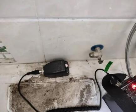 六安屋顶漏水维修公司分享下卫生间漏水的危害及解决方法